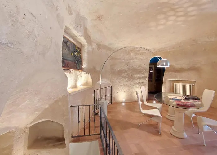 Casa Tudor Art Luxury Rooms