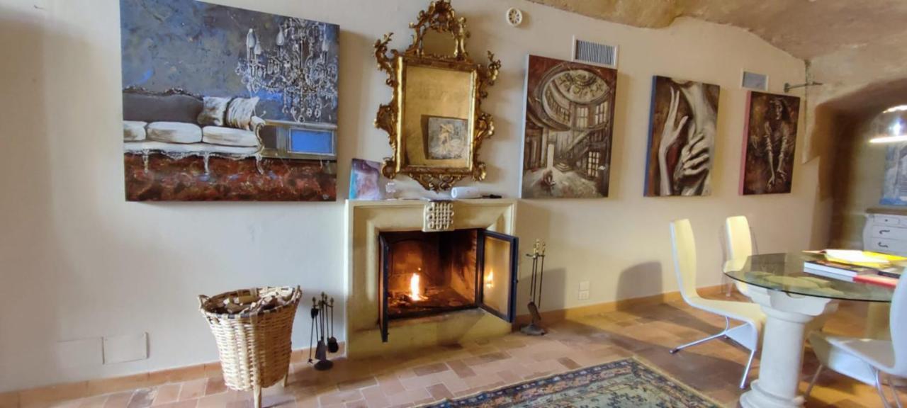 Casa Tudor Art Luxury Guest house Matera